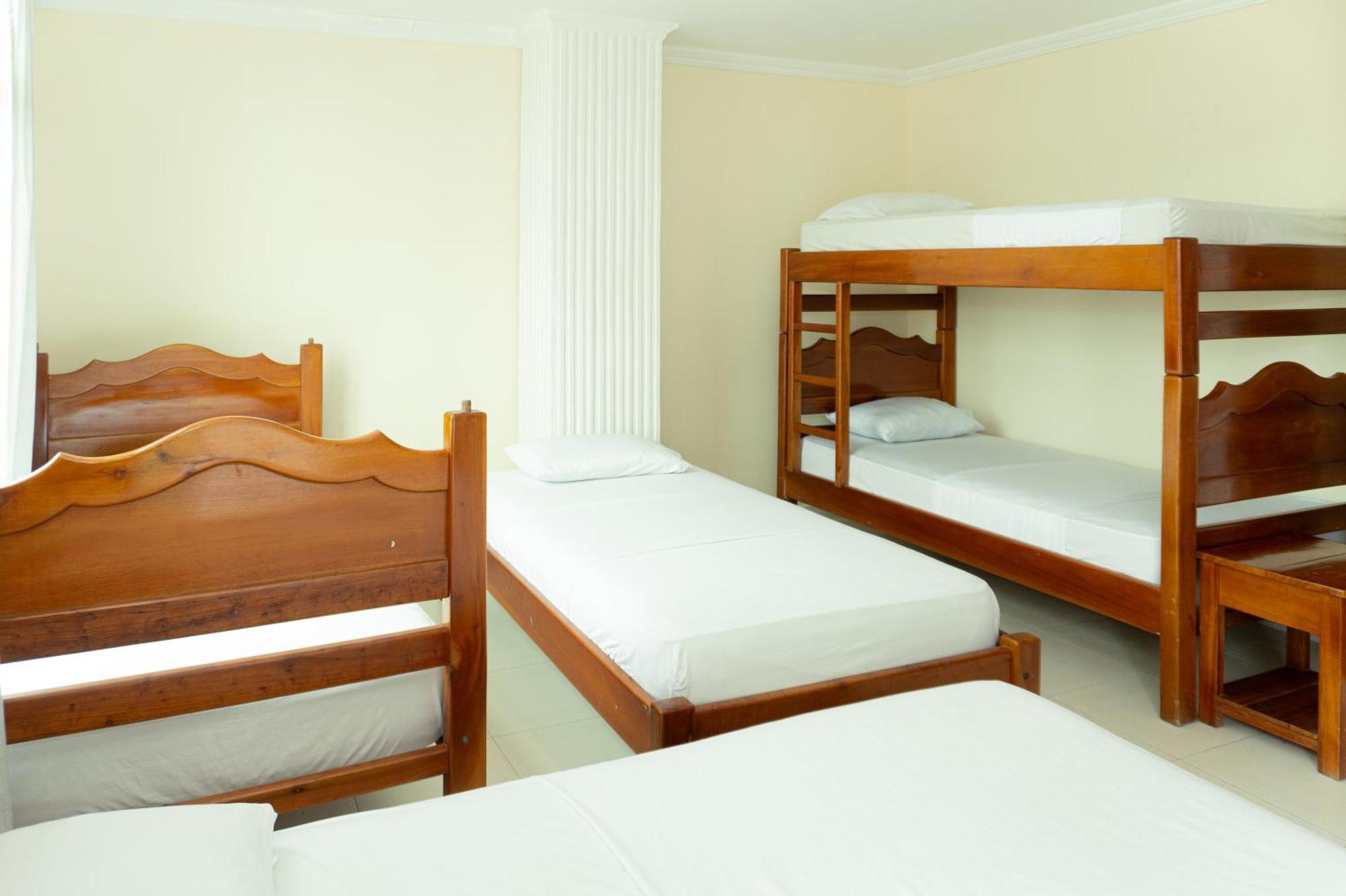 Hotel Gaira Mar ซันตามาร์ตา ภายนอก รูปภาพ