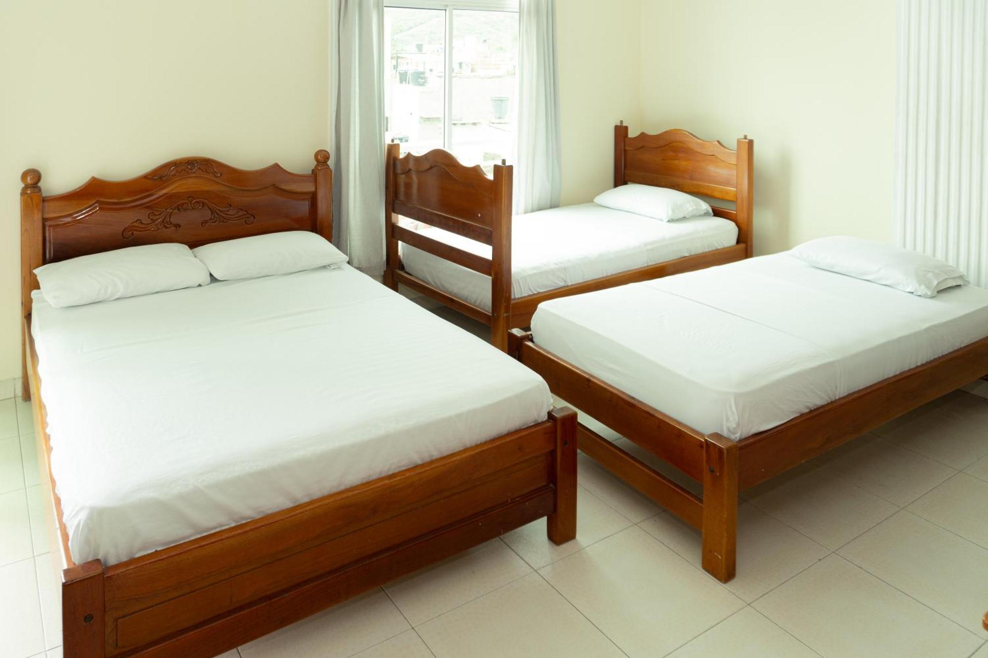 Hotel Gaira Mar ซันตามาร์ตา ภายนอก รูปภาพ