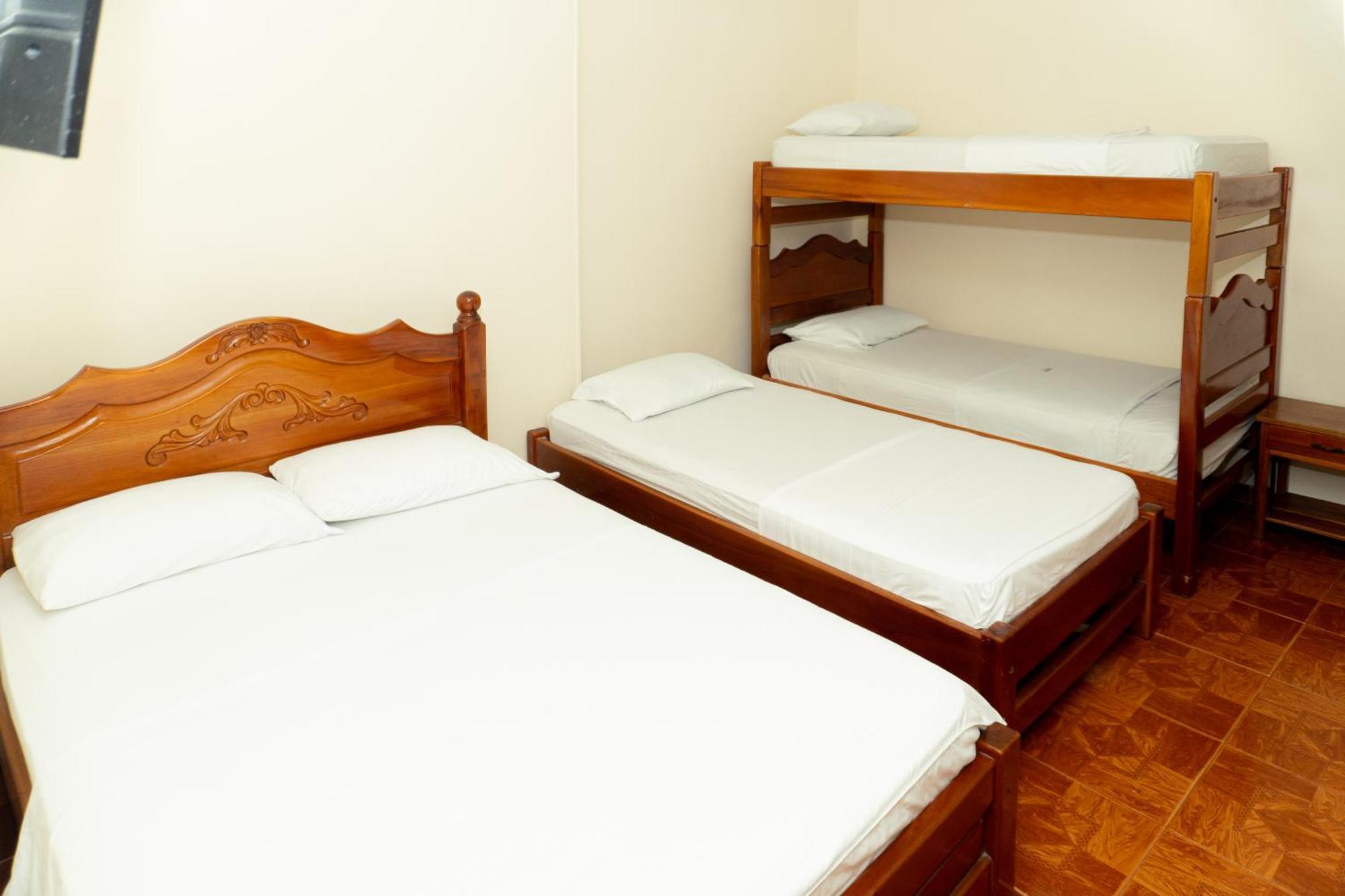 Hotel Gaira Mar ซันตามาร์ตา ภายนอก รูปภาพ
