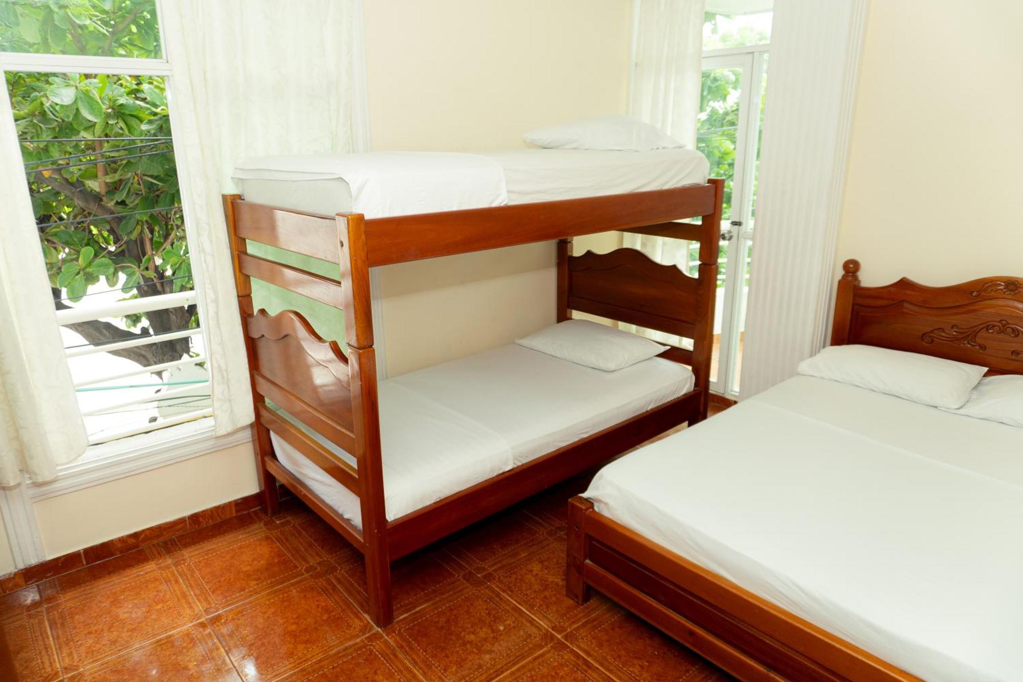 Hotel Gaira Mar ซันตามาร์ตา ภายนอก รูปภาพ